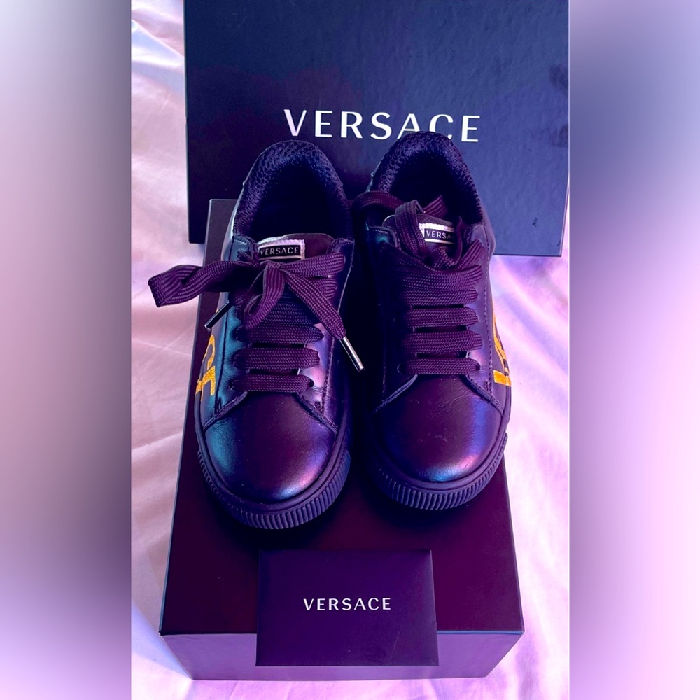 Versace sneakers leather